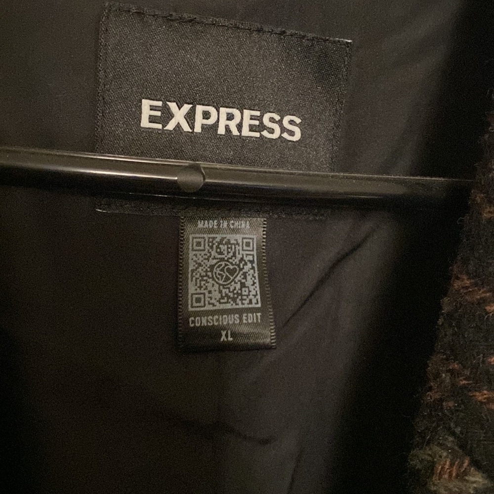 EXPRESS Men's Wool Blend Winter Dress Coat - Black/Dark Green/burnt orange Plaid - Picture 2 of 6